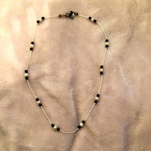 Women’s handmade threaded necklace
